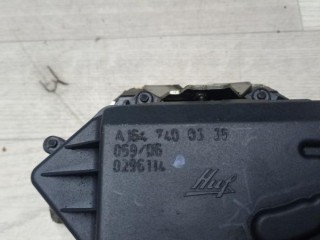 Замок багажника MERCEDES-BENZ M-CLASS W164 02/2005 - 12/2012, A1647400335