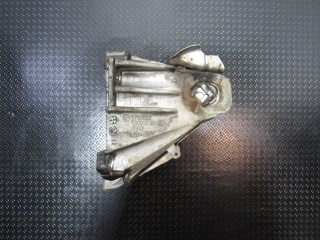 Кронштейн двигателя правый BMW X5 E70 2010-2013, 4.0 л, дизель, 6790022