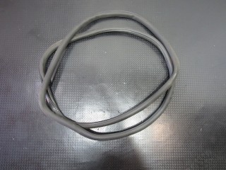 Уплотнитель двери задний BMW 7-серия F01/F02 2012-2015, 7179131