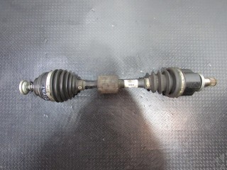 Полуось передняя левая BMW 2-серия F45/F46 2014-2018, АКПП, 8643383
