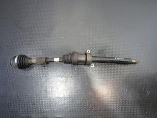 Полуось передняя правая BMW 2-серия F45/F46 2014-2018, АКПП, 31608657704