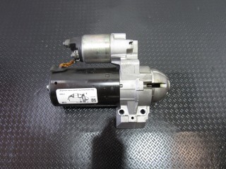 Стартер BMW 5-серия F10/F11/GT F07 2009-2013, 2.0 л, дизель, 8570383