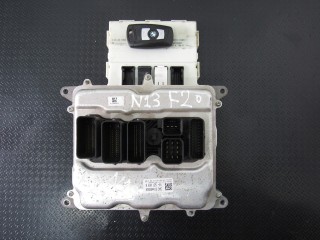 Блок управления двигателем BMW 1-серия F20/F21 2011-2015, 8630125