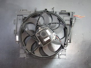 Вентилятор радиатора BMW 5-серия F10/F11/GT F07 2009-2013, 2.0 л, АКПП, 8642161
