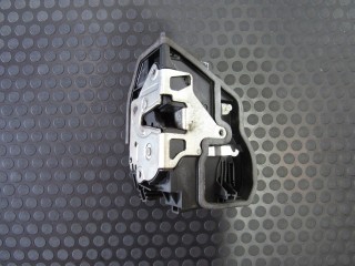 Замок двери передней левой BMW 5-серия E60/E61 2002-2007, универсал, 7202143