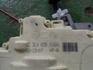 Замок двери, Volkswagen Passat B6 2005-2010