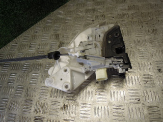 Замок двери задней правой, Volkswagen Passat B6 2005-2010