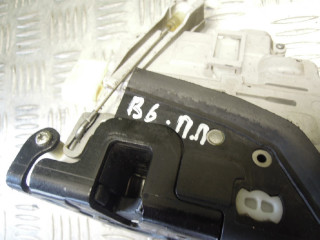 Замок двери передней правой, Volkswagen Passat B6 2005-2010