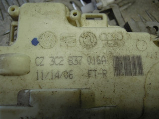 Замок двери передней правой, Volkswagen Passat B6 2005-2010