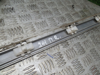 Молдинг двери передней правой, Mercedes E W211 2002-2006