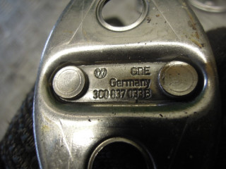 Петля двери, Volkswagen Passat B6 2005-2010