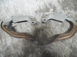Петля капота, Ford Focus 2011-2015