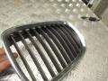 Решетка капота BMW 5 E39 1999г. - фото №2