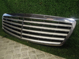 Решетка радиатора, Mercedes E W211 2002-2006