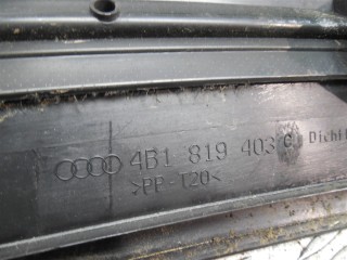 Дождевик, AUDI A6 C5 2001-2005