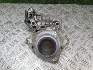 Подушка крепления двигателя Renault Scenic 1999-2003