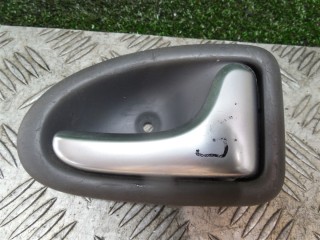 Ручка внутренняя Renault Scenic 1999-2003