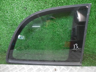 Стекло кузовное боковое правое Opel Zafira A 1999-2003