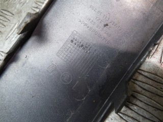 Накладка под фонарь левый, ориг. номер 1Z5813345, Skoda Octavia 2000-2011