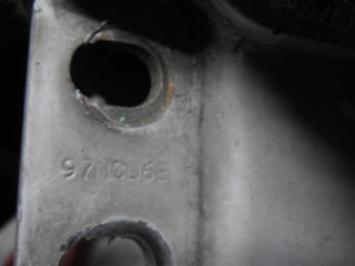 Петля двери, Ford Transit 2000-2006