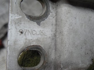 Петля двери, Ford Transit 2000-2006