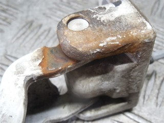 Петля двери, Ford Transit 2000-2006