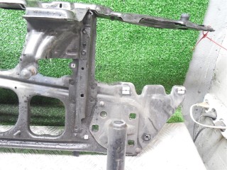 Передняя панель крепления облицовки (телевизор), BMW 5 E39 1995-2000