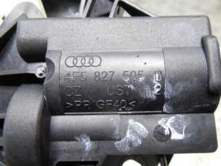 Замок багажника, ориг. номер 4F5827505, Volkswagen Passat B6 2005-2010