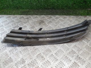 Заглушка (решетка) в бампер, Volkswagen Passat B6 2005-2010