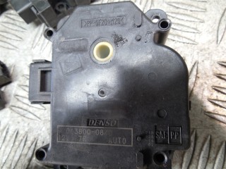 Моторчик заслонки печки, ориг. номер MF113990-1070, Jaguar XF X250 2011-2015