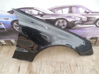 Крыло переднее правое Mercedes E W211 2002-2006