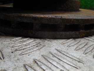 Диск тормозной передний, Mercedes C W203 2000-2004