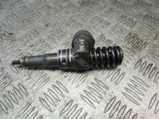 Форсунка Volkswagen Passat B5 2000-2005