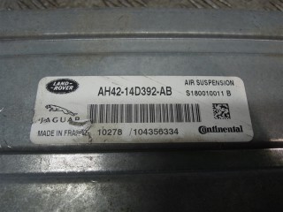 Блок управления пневмоподвеской, ориг. номер AH4214D392AB, Land-Rover Range Rover Sport 2009-2013