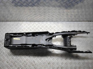 консоль салона, ориг. номер 3C0863319AD, Volkswagen Passat B6 2005-2010