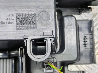 консоль салона, ориг. номер 1Z2863241, Skoda Octavia RS 2 поколение [рестайлинг] 2008-2013