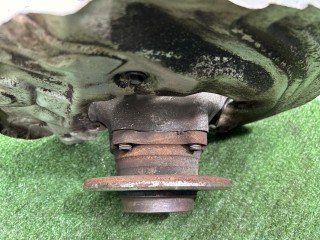 кулак передний левый, ориг. номер 31216865143, 31216784865, 6865143, 6784865, BMW X1 E84 2009-2012
