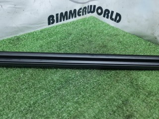 уплотнитель передний правый, ориг. номер 7336012, 51337336012, BMW 7 G11/G12 2015-2019