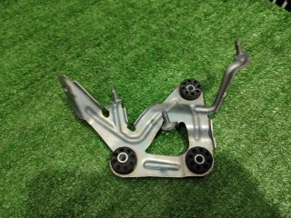 Кронштейн блока ABS, ориг. номер 34506781282, 6781282, BMW 1 E82/E88 2-й рест