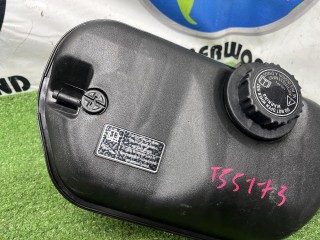 Бачок расширительный, ориг. номер 4R838A080AB, 4R838A080, Jaguar XJ 3 рест