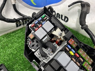 Блок предохранителей, ориг. номер GK7214A076BA, GK7214A076, Land Rover Discovery Sport 2014-2019