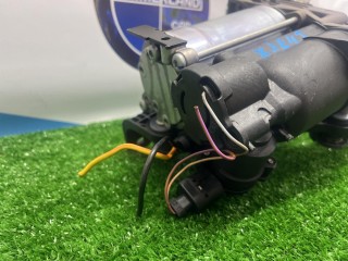 Компрессор пневмоподвески, ориг. номер C2D47540, AW933B484, AW933B484AK, Jaguar XJ X351 2009-2015
