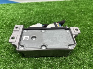 Блок AirBag, ориг. номер 9141776, 9214813, 9159795, 65779240083, 9171948, 65779159795, 65779131529, 65779141776, 65779165623, 65779189905, 65779204849, 65779214813, 9131529, 9165623, 9189905, 9204849, 9240083, 65779154109, 9154109, 65779171948, 0285010241, BMW X5 E70 2010-2013