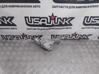 кронштейн двигателя, ориг. номер 26380648, Chevrolet Equinox 4 поколение 2024-2026