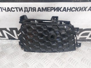 молдинг переднего бампера правый, ориг. номер 68408100AB, Jeep Grand Cherokee 5 поколение 2021-2026