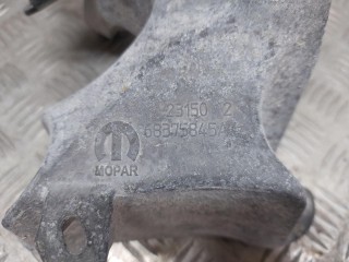 кронштейн двигателя левый, ориг. номер 68375845AA, Jeep Grand Cherokee 5 поколение 2021-2026