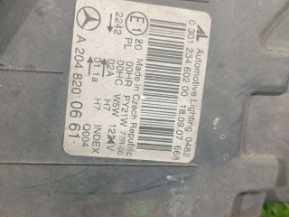 Фара правая, ориг. номер A2048200661, Mercedes-Benz C-Класс 2007-2011