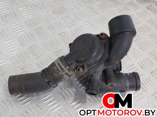 корпус термостата, ориг. номер 022121121D, 022121117C, Volkswagen Touareg 2002-2007