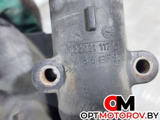 корпус термостата, ориг. номер 022121121D, 022121117C, Volkswagen Touareg 2002-2007