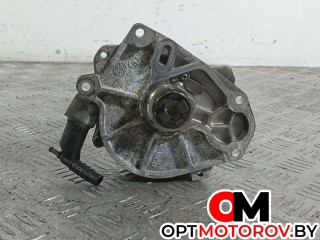 вакуумный насос, ориг. номер 03L145100B, Skoda Octavia 2008-2013
